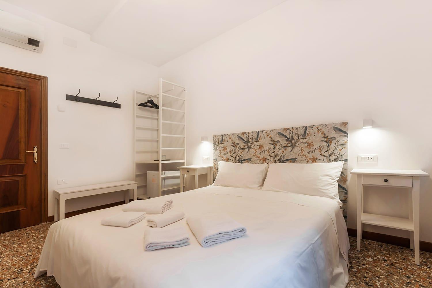 Casa Alimante Hotel Venesia Bagian luar foto